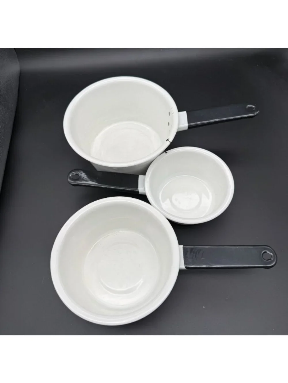 Vtg White Enamelware Nesting Saucepan Set of 3 Black Handles Farm Decor